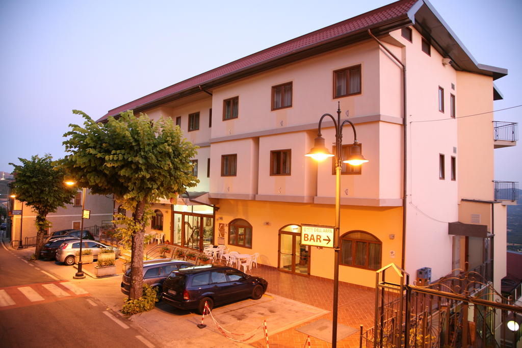 Hotel Dell'Arpa Viggiano Exterior foto